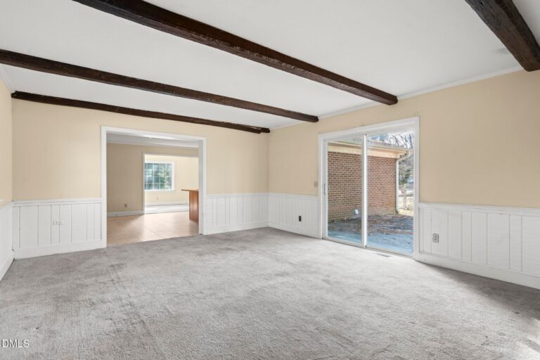 2400 Carbonton Road