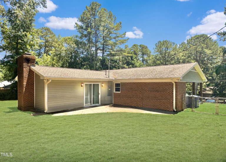 2400 Carbonton Road