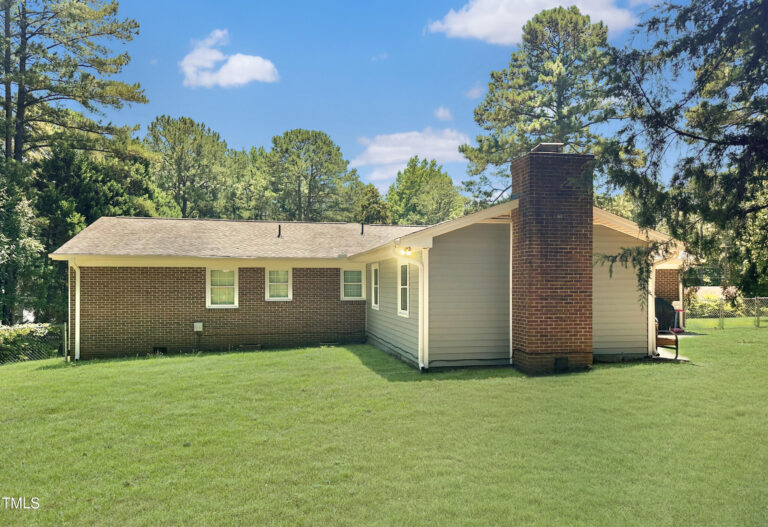 2400 Carbonton Road