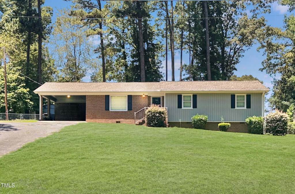 2400 Carbonton Road
