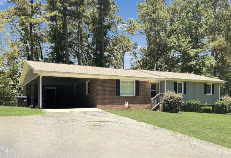 2400 Carbonton Road