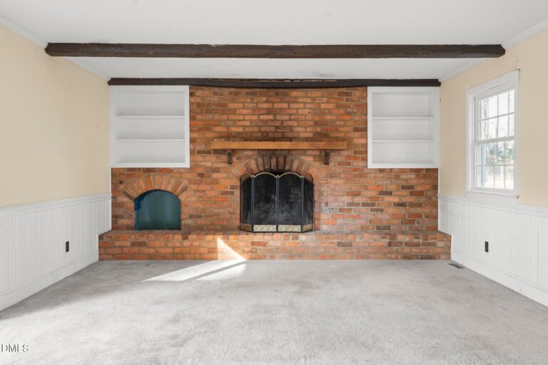 2400 Carbonton Road