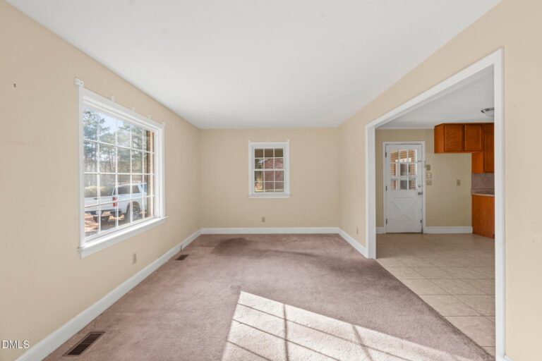 2400 Carbonton Road